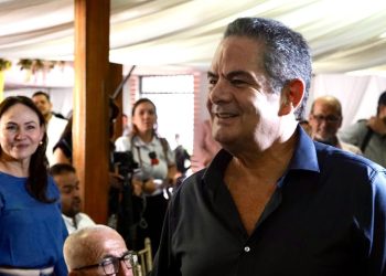 Políticos dejan de lado sus diferencias para exaltar legado de Germán Vargas Lleras.